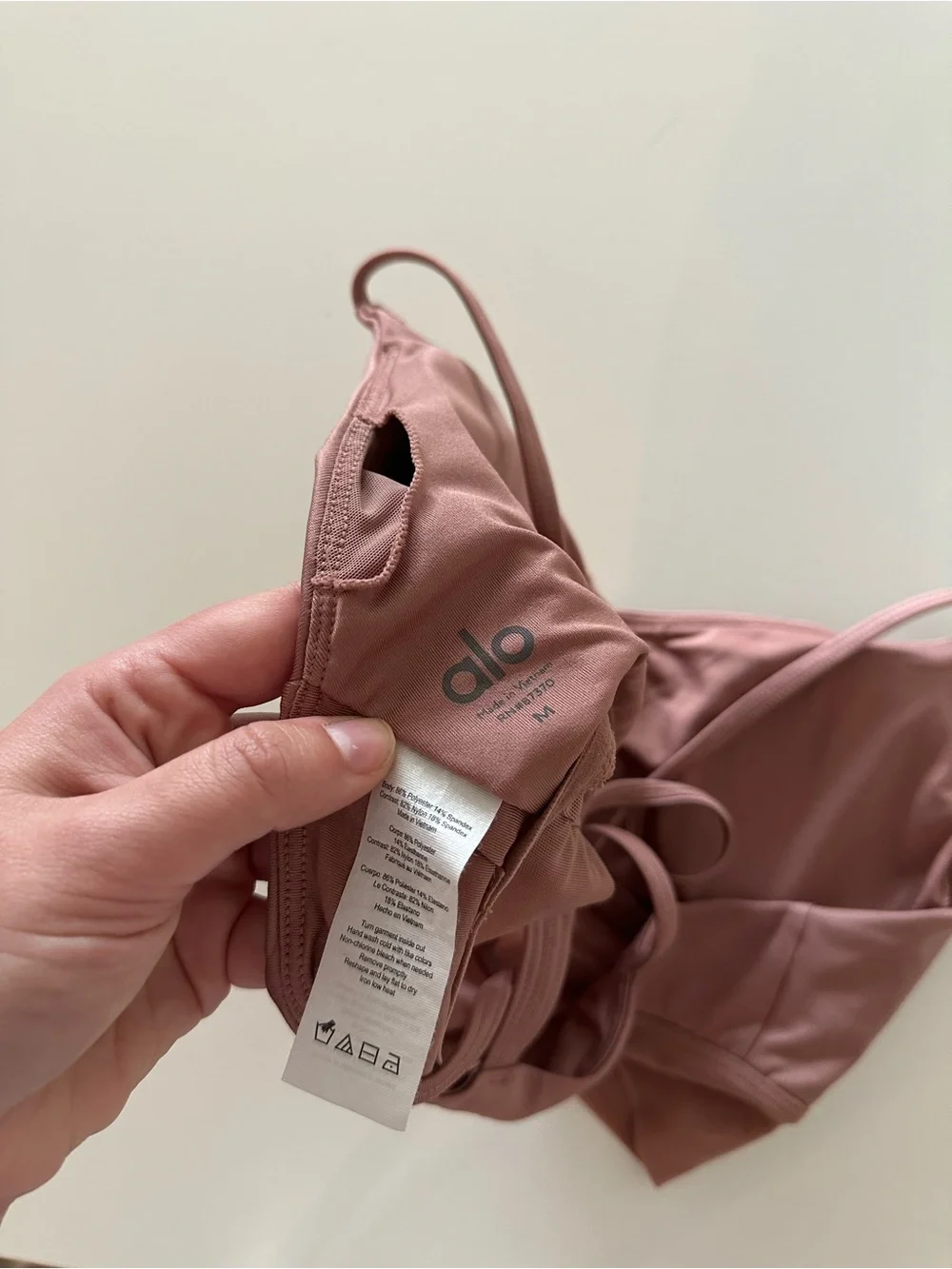 Alo Yoga Glossy Lavish Strappy Sports Bra Pink Mauve Rosewood? M Mesh - Picture 5 of 5